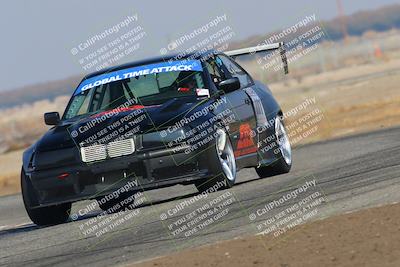 media/Nov-12-2022-GTA Finals Buttonwillow (Sat) [[f6daed5954]]/Group 3/Session 1 (Sweeper)/